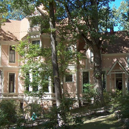 1884 Wildwood Bed And Breakfast Inn Hot Springs Eksteriør billede